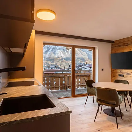 Zugspitz Suites Lermoos By Alps Resorts Exterior photo